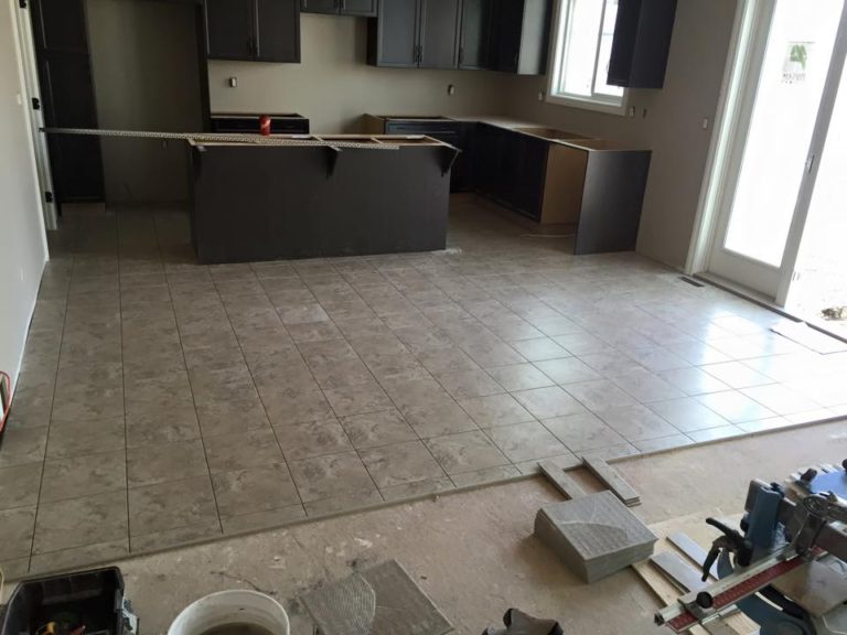 Kitchen Backsplash Beaumont Edmonton detail by The Tile Experts