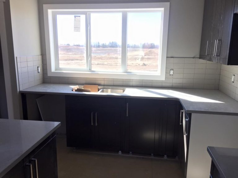 Kitchen Backsplash project in Cavanagh Edmonton by The Tile Experts