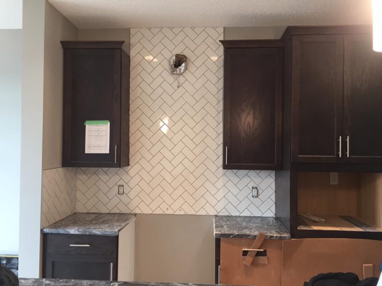 Kitchen Backsplash installation Mcconachie Area Edmonton